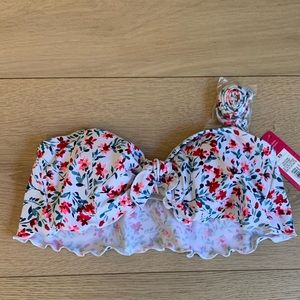 Xhileration bikini tube top with removable straps. XS